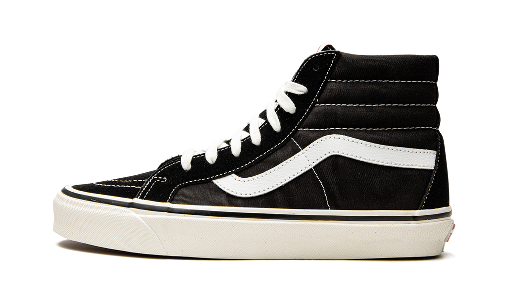 Sk8-Hi 38 DX "Black / White" VN0A38GFPXC